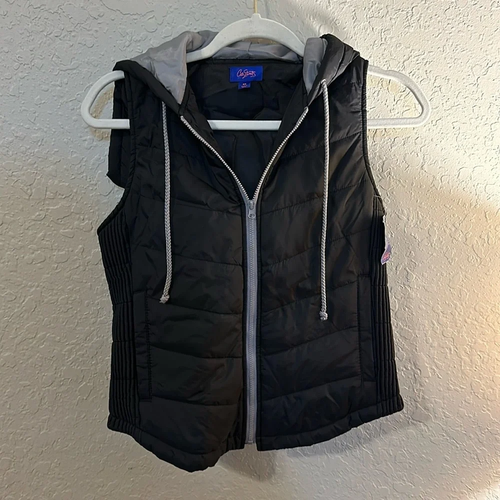 NWT city streets puffer vest h